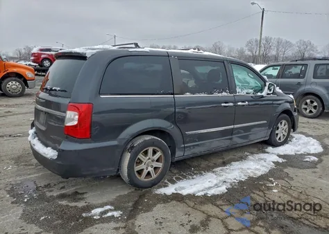 2012 Chrysler Town & Country Touring from USA, damaged, VIN 2C4RC1BG6CR168945
